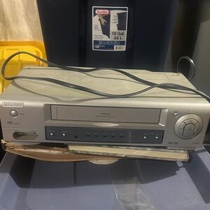 Silver Magnavox VHS HD Video Cassette Recorder